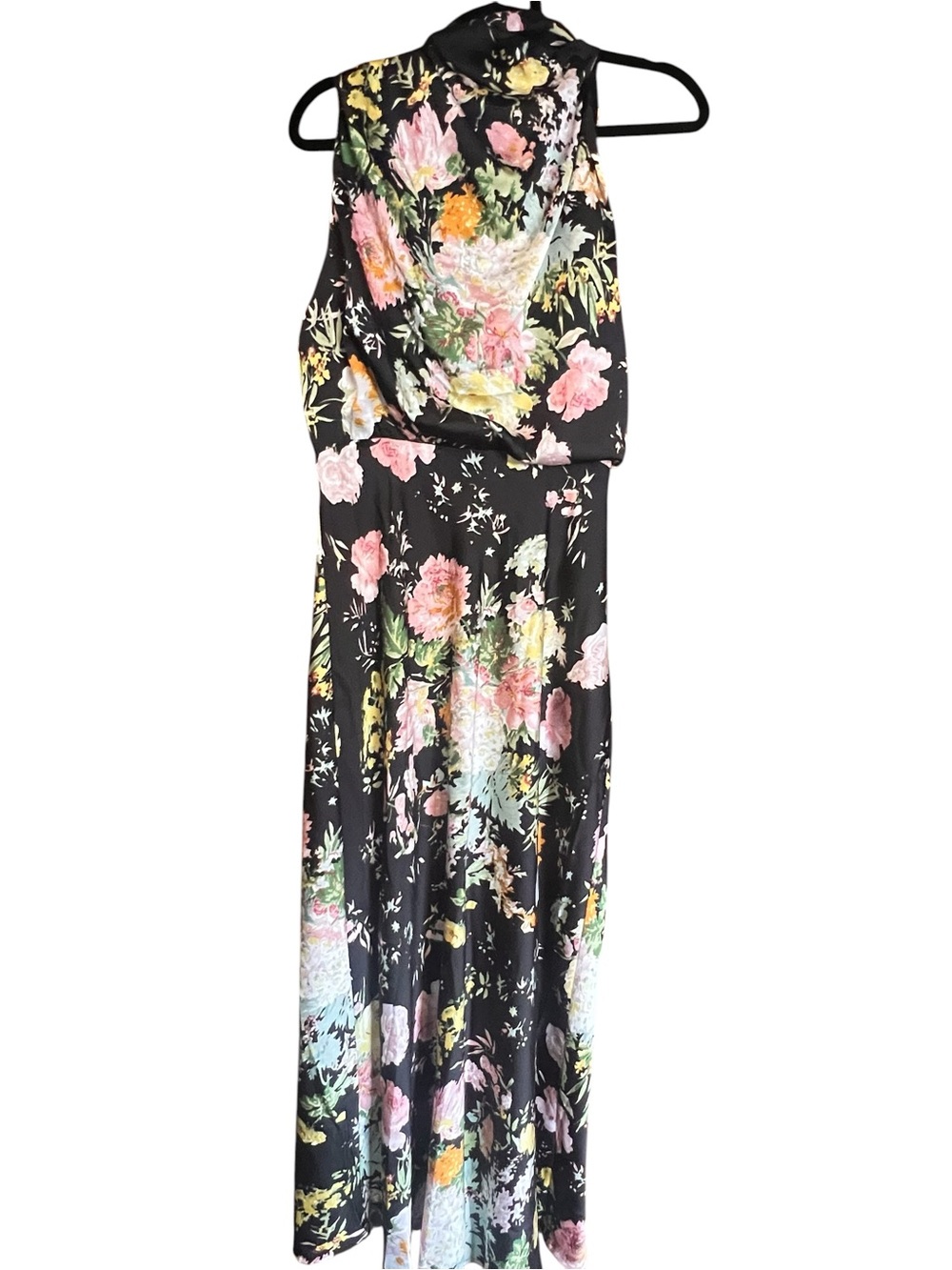 Anabelle Halter Neck Midi Dress - Black Floral
 (US XL)